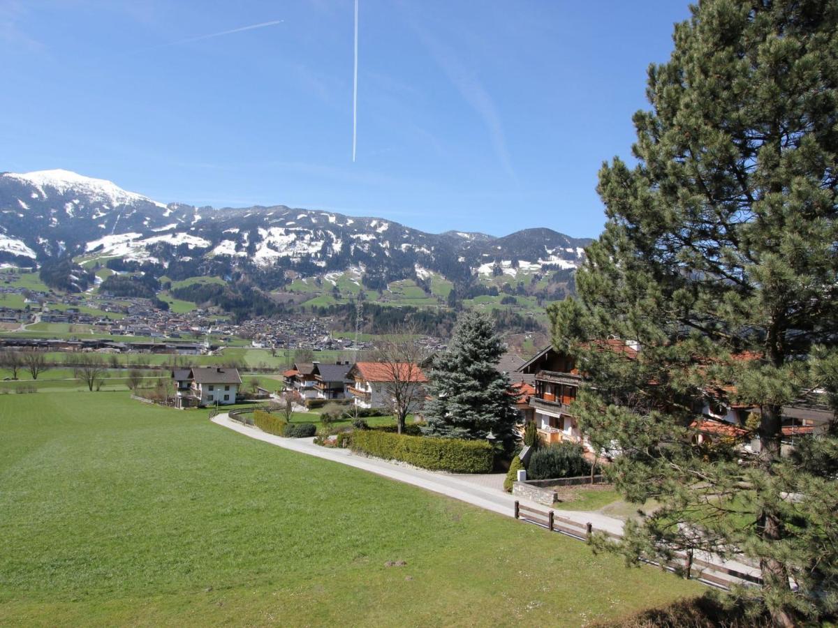 Apartment In Hart Im Zillertal With Garden Balcony Parking Fügen Buitenkant foto