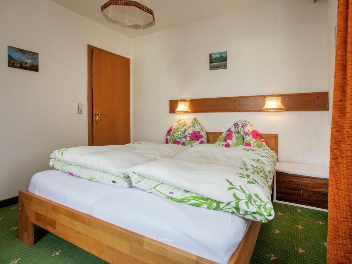 Apartment In Hart Im Zillertal With Garden Balcony Parking Fügen Buitenkant foto