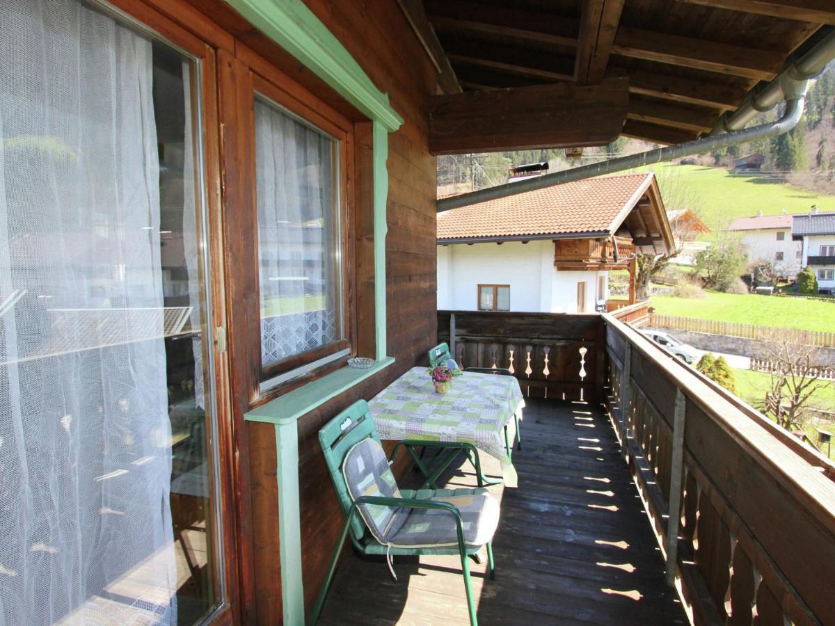 Apartment In Hart Im Zillertal With Garden Balcony Parking Fügen Buitenkant foto