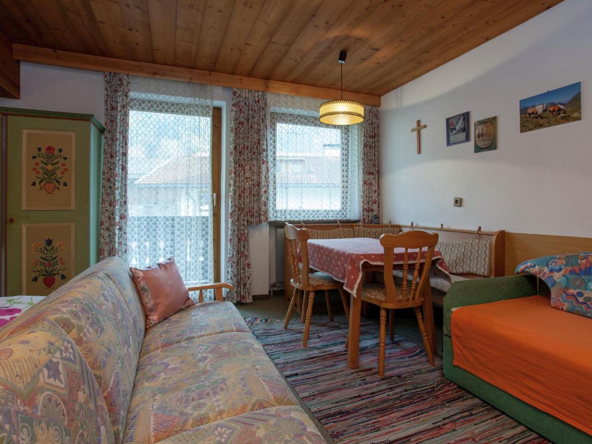 Apartment In Hart Im Zillertal With Garden Balcony Parking Fügen Buitenkant foto